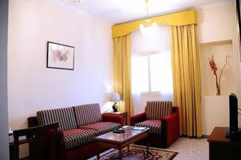 Al Sharq Hotel Apartment Szardża Zewnętrze zdjęcie