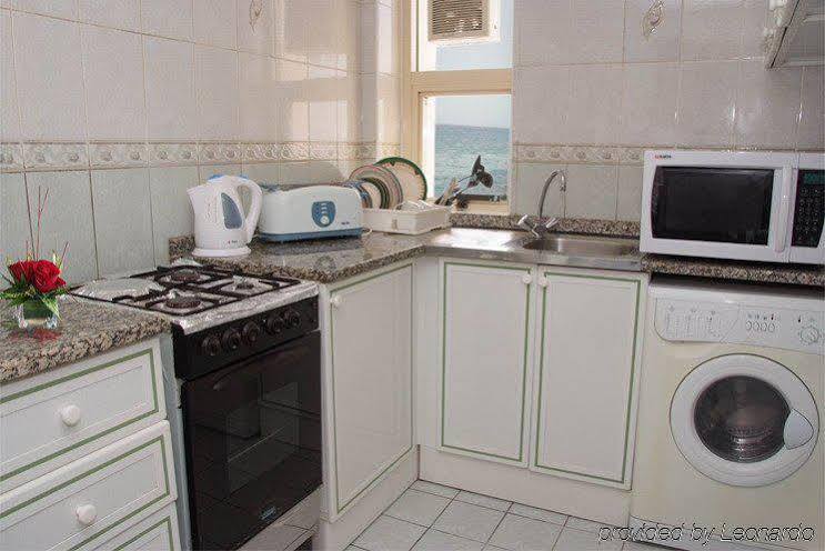 Al Sharq Hotel Apartment Szardża Zewnętrze zdjęcie