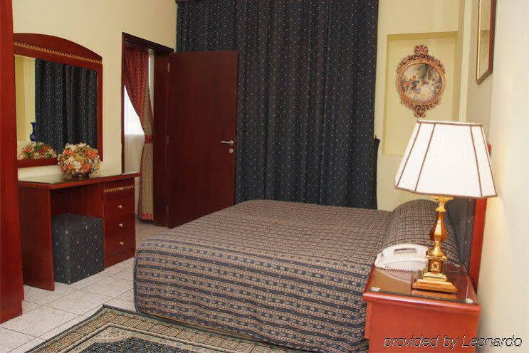 Al Sharq Hotel Apartment Szardża Zewnętrze zdjęcie
